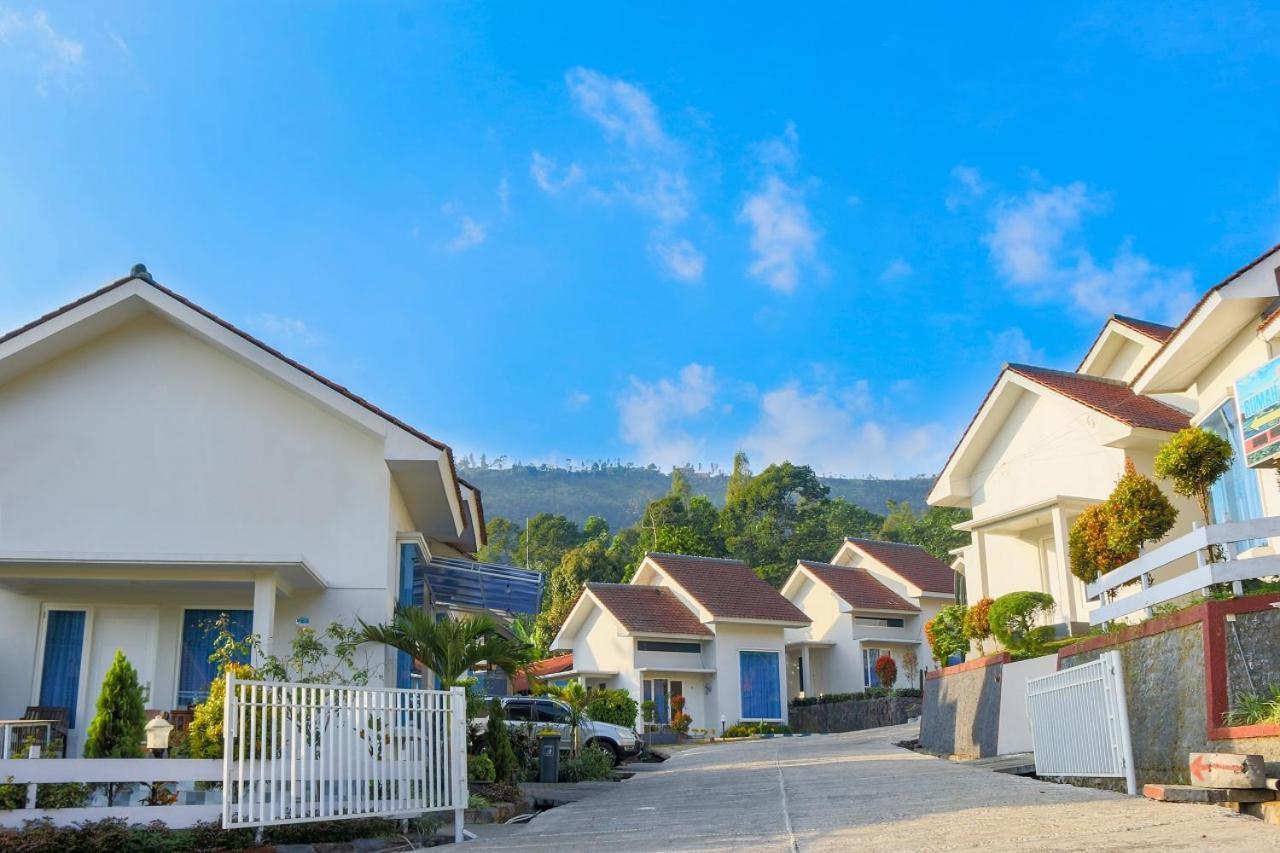 Villa Rumah Bromo Exterior photo