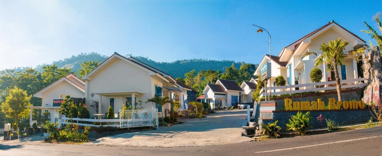 Villa Rumah Bromo Exterior photo